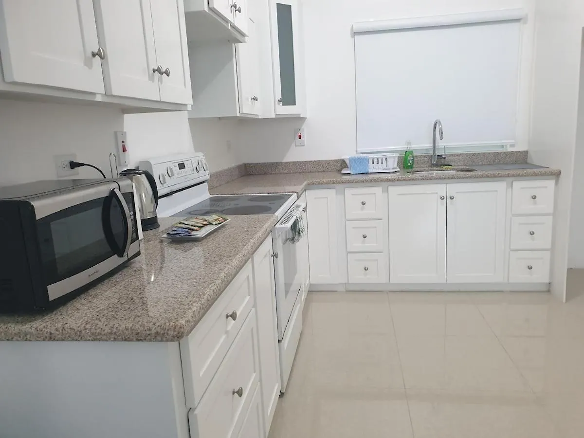 Harloe'S Place Kingston Appartamento
